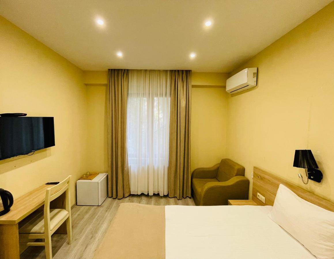 Bliss Hotel Tbilisi Luaran gambar